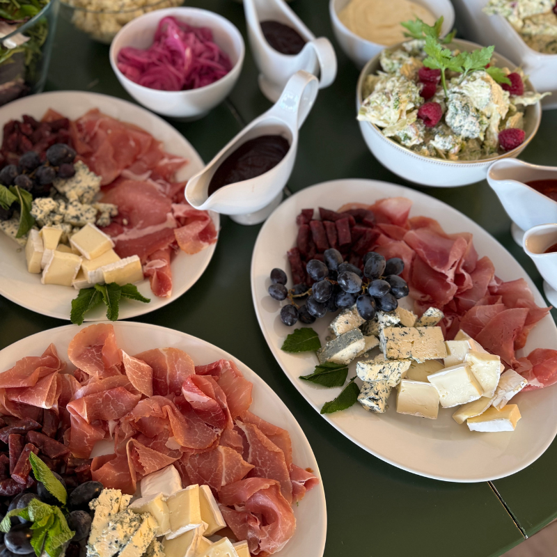 Grillbuffet (fullbooket UKE 38-15-21.september)