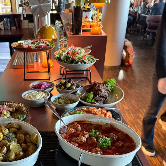 Tapasbuffet- med smakfulle jule-add-ons for ekstra stemning og variasjon